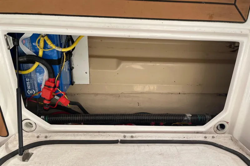  Yacht Photos Pics 2019 Ranger Tugs R-27 battery compartment with wiring and connections.