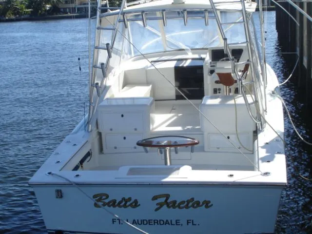 Bait's Factor Yacht Photos Pics 