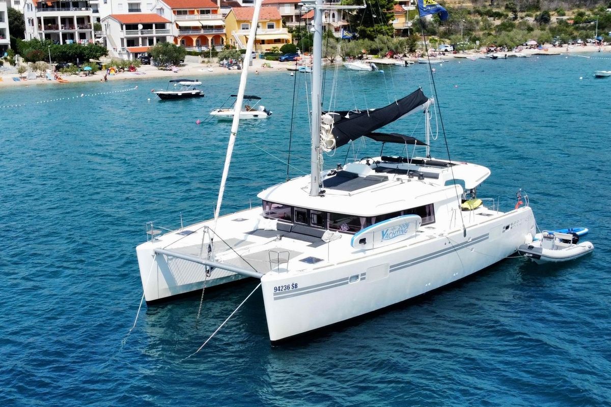 2017 Lagoon 45 