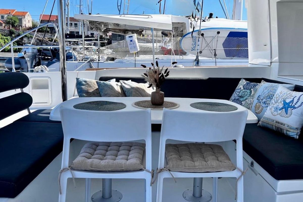 2017 Lagoon 45 