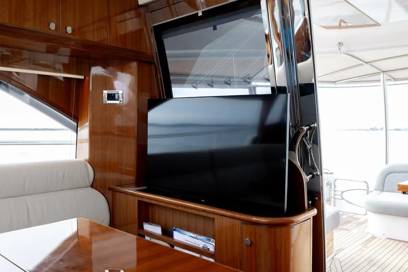  Yacht Photos Pics 2022 Belize 54 Sedan - Image 29