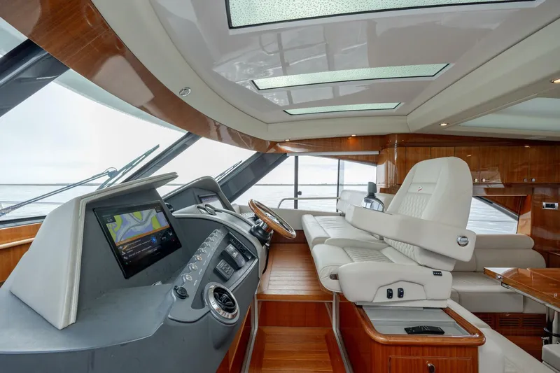  Yacht Photos Pics 2022 Belize 54 Sedan - Image 39
