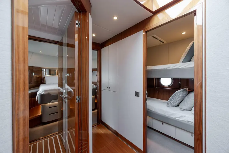  Yacht Photos Pics 2022 Belize 54 Sedan - Image 65