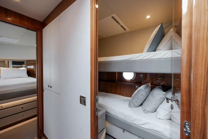  Yacht Photos Pics 2022 Belize 54 Sedan - Image 66