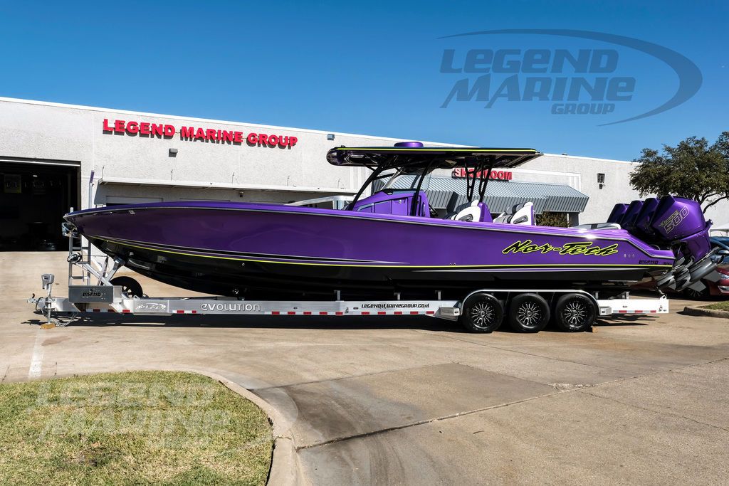 Nor-Tech 390 Sport Center Console