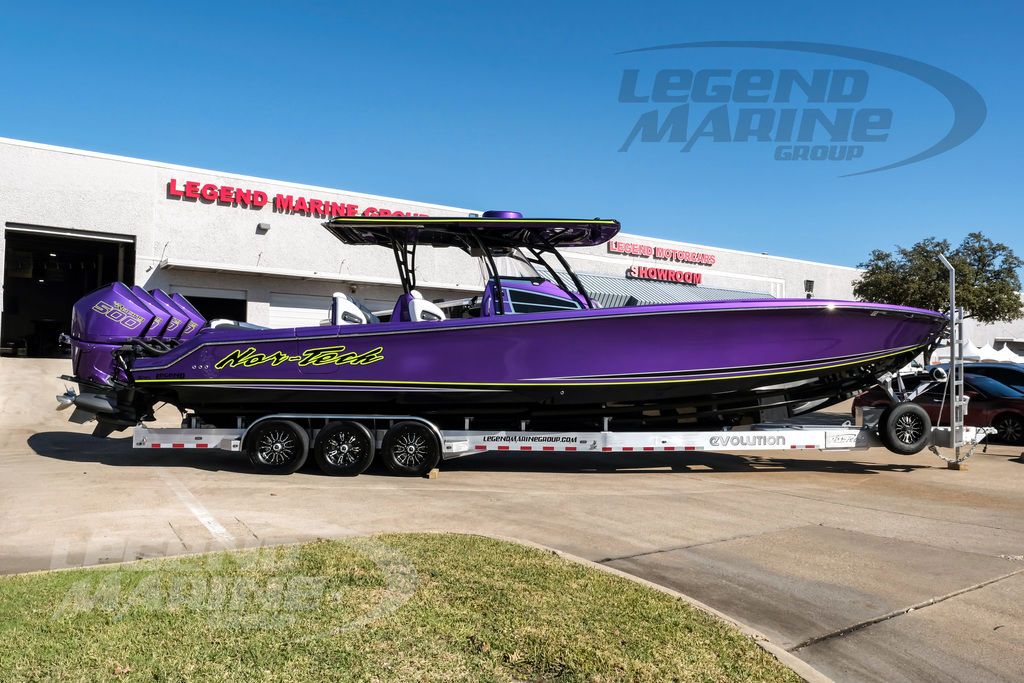 Nor-Tech 390 Sport Center Console