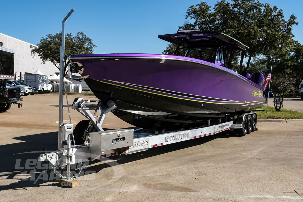 Nor-Tech 390 Sport Center Console
