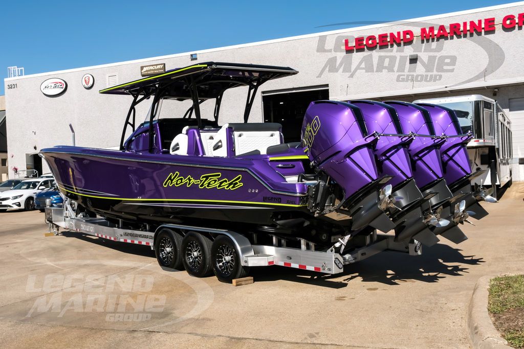 Nor-Tech 390 Sport Center Console