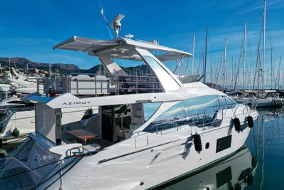 Azimut 60 fly