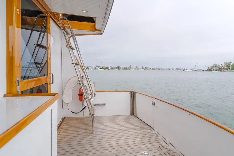 Vin Santo Yacht Photos Pics 