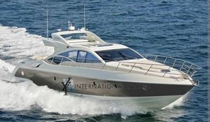 2010 Azimut 68S