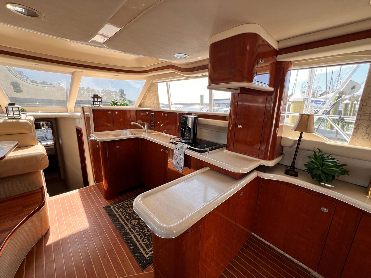 2004 Sea Ray 48 