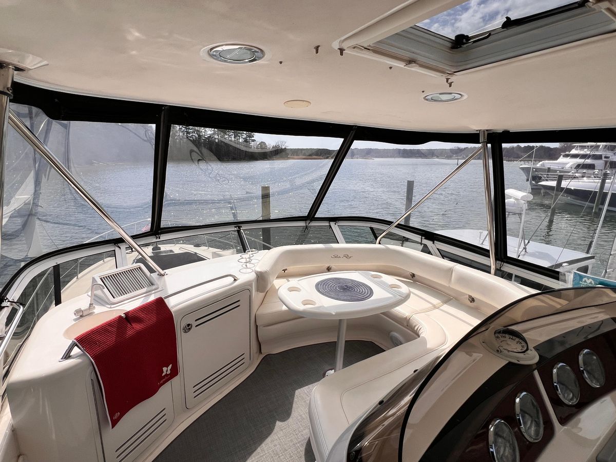 2004 Sea Ray 48 