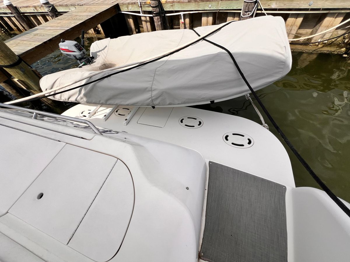 2004 Sea Ray 48 