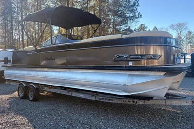 Avalon Excalibur Elite Windshield - 27'