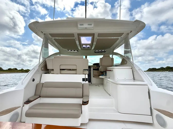 Promises Yacht Photos Pics 