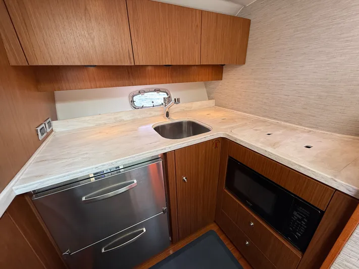 Promises Yacht Photos Pics 