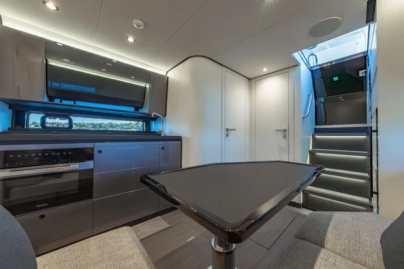 Desiderata Yacht Photos Pics 