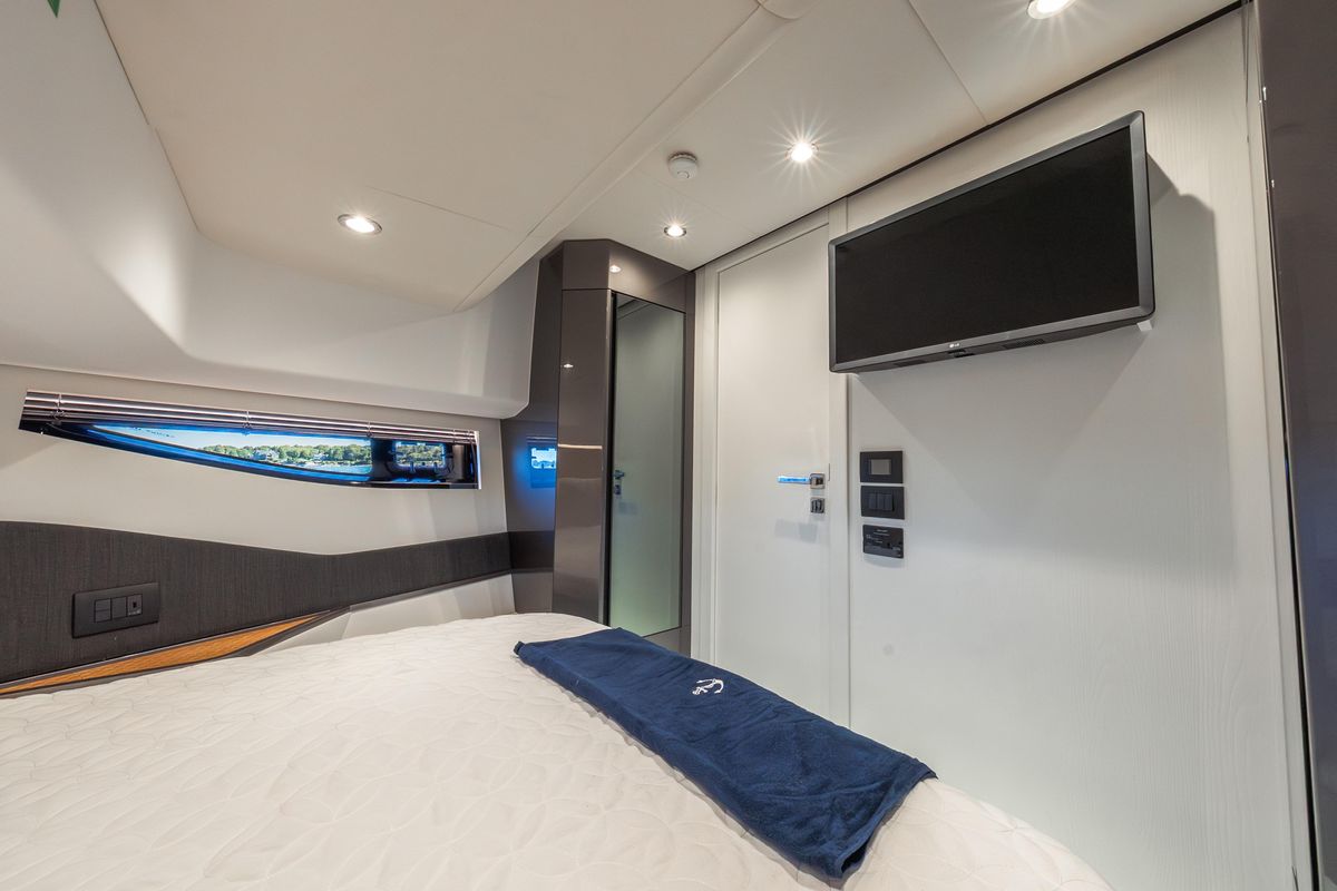 2023 Azimut 47 