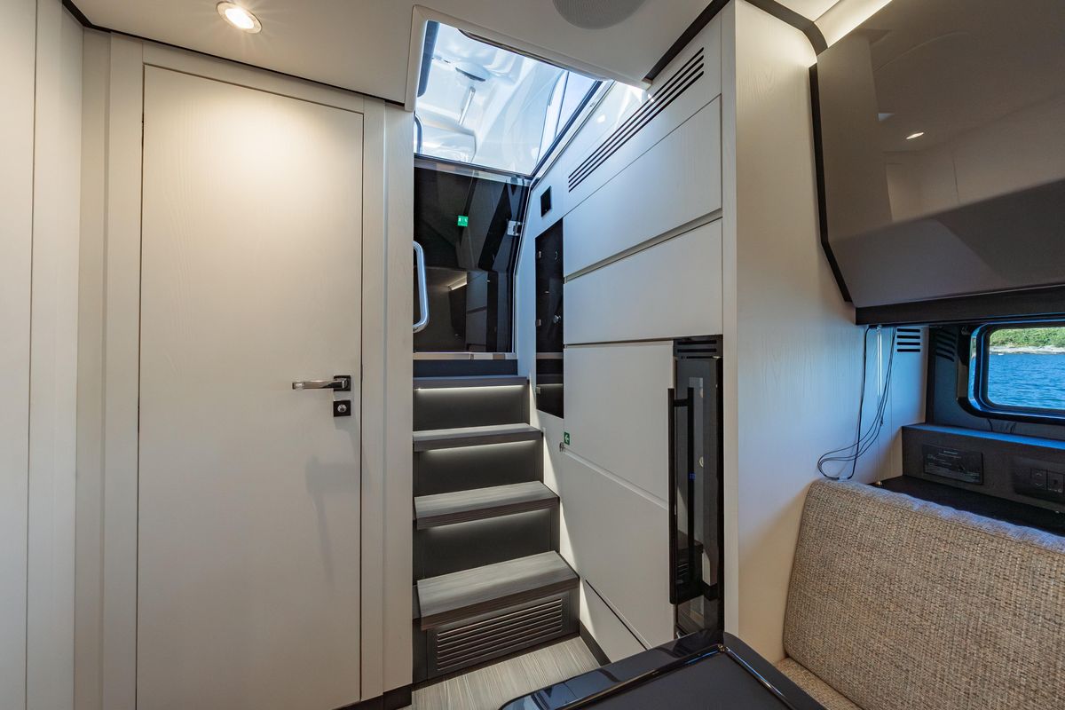 2023 Azimut 47 