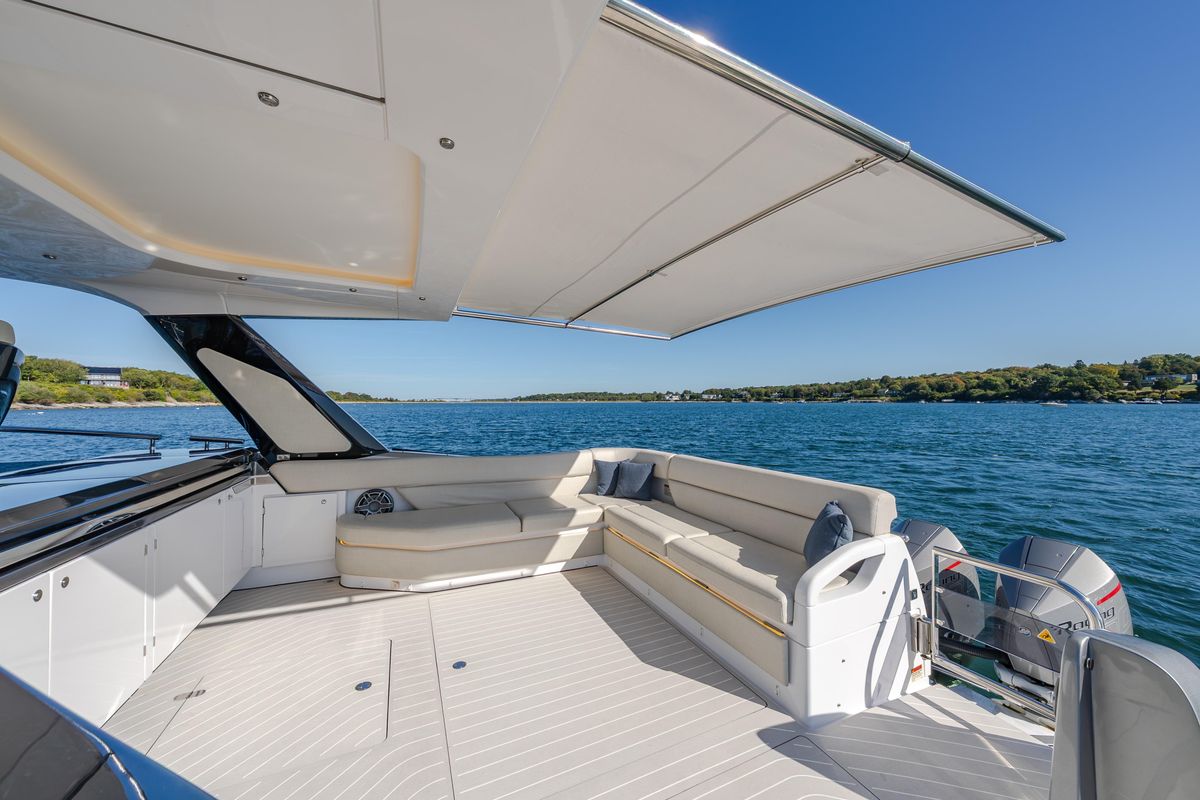 2023 Azimut 47 