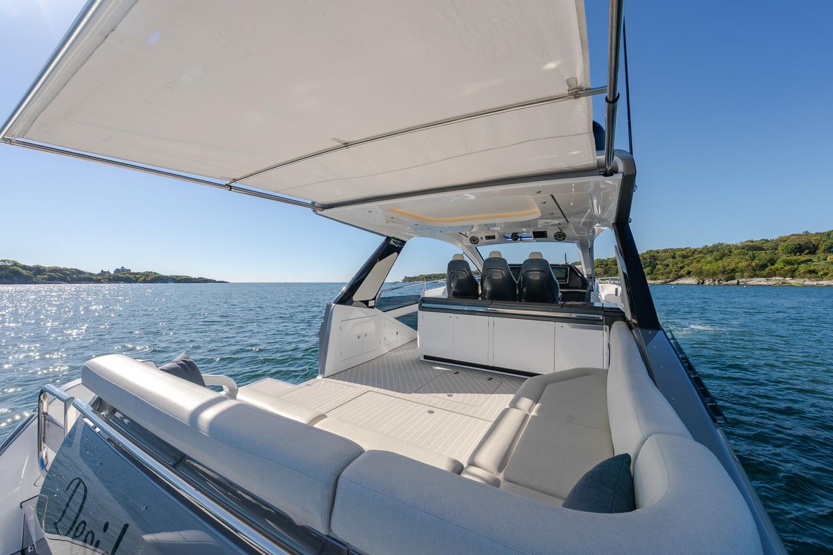 2023 Azimut 47 