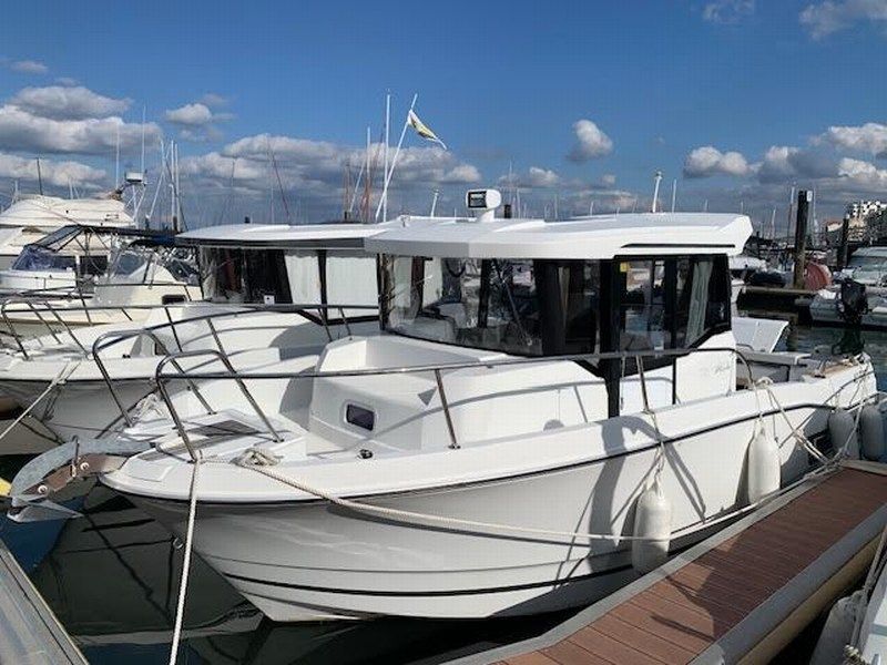 2017 Jeanneau Merry Fisher 795 Marlin