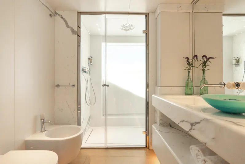 Never Say Never Again Yacht Photos Pics 