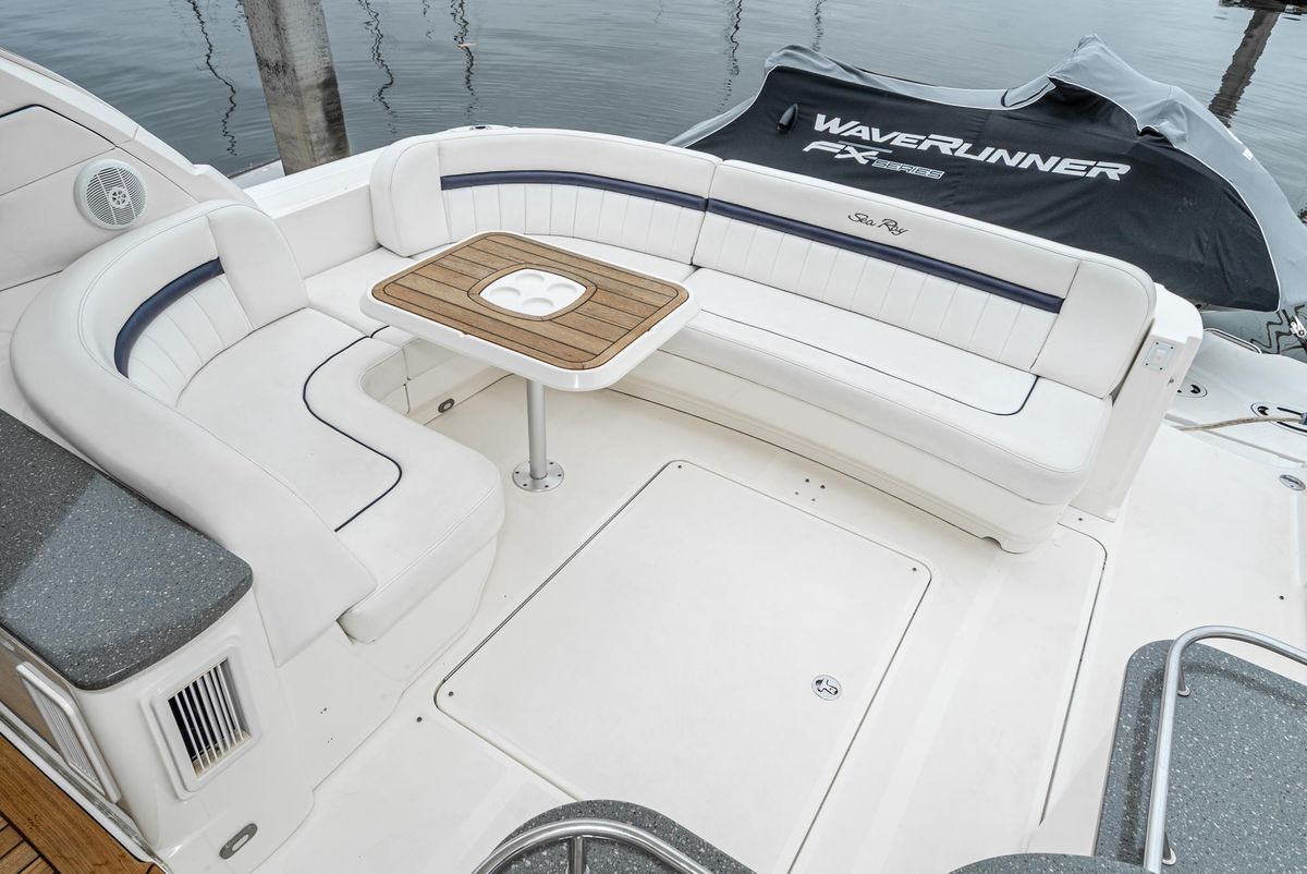 2007 Sea Ray 51 
