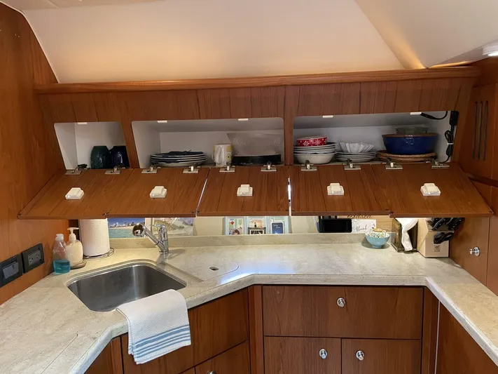 Sasea Yacht Photos Pics 2009 Tiara Yachts 42 Open - Image 23