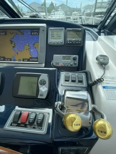 Sasea Yacht Photos Pics 2009 Tiara Yachts 42 Open - Image 17