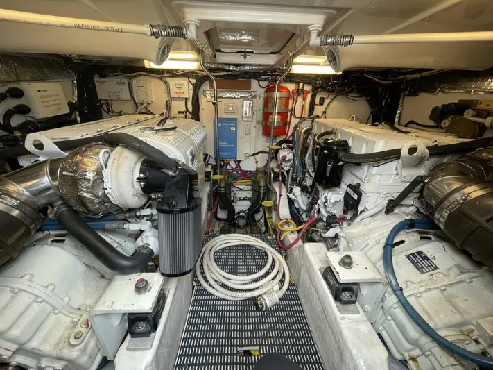 Sasea Yacht Photos Pics 2009 Tiara Yachts 42 Open - Image 38