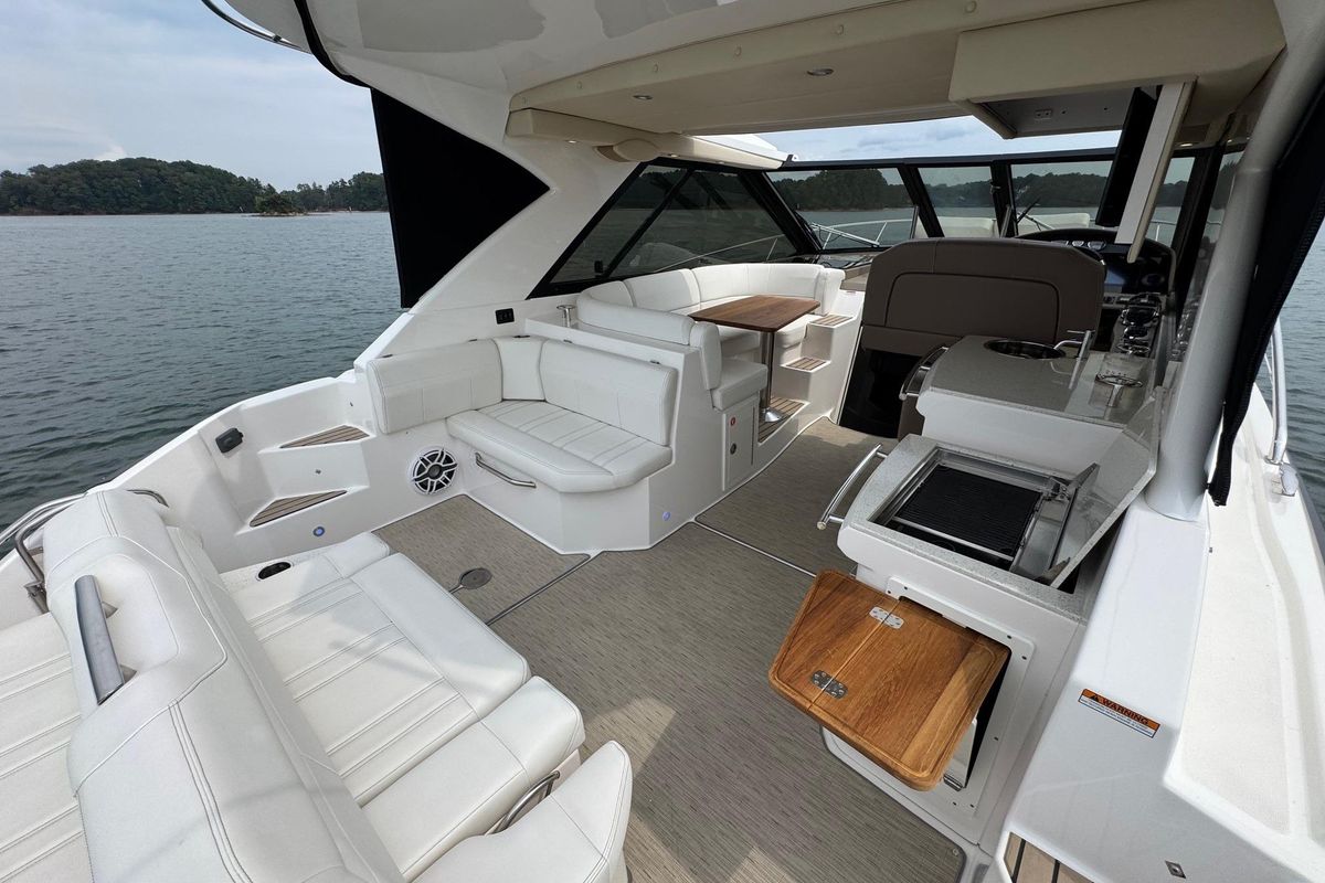 2017 Regal 42 