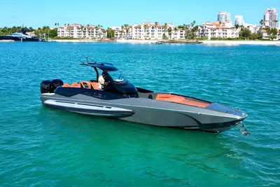 Sunseeker Hawk 38