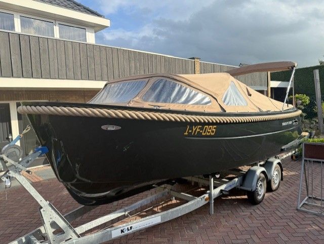 2021 Primeur 715 tender