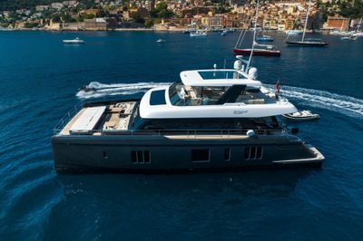 Yacht