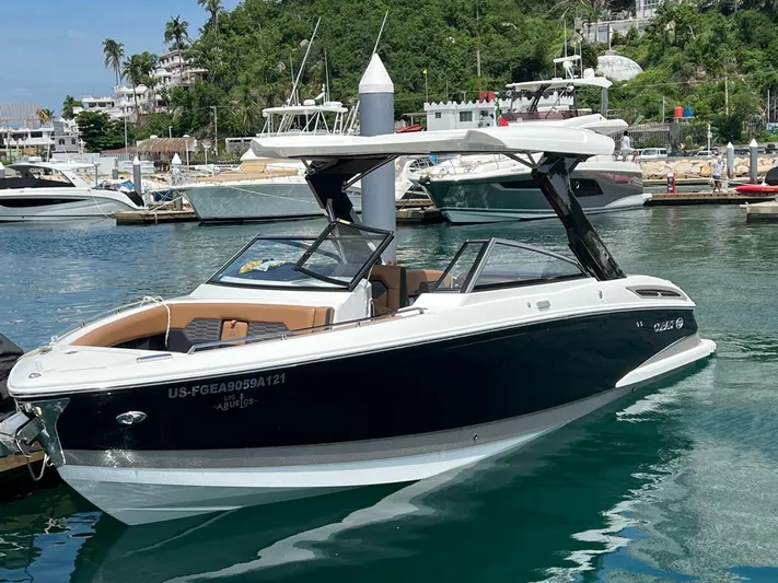 2021 Cobalt A29 @ Acapulco Yacht Photos Pics 