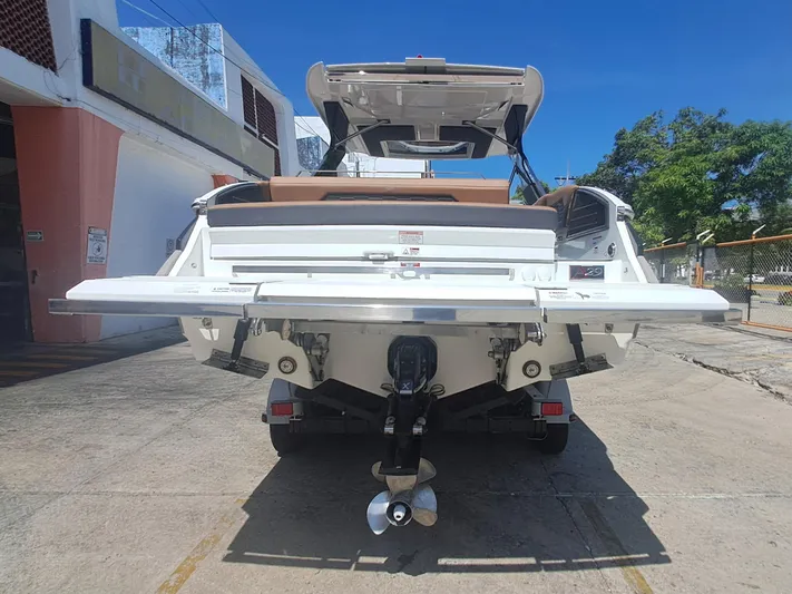 2021 Cobalt A29 @ Acapulco Yacht Photos Pics 