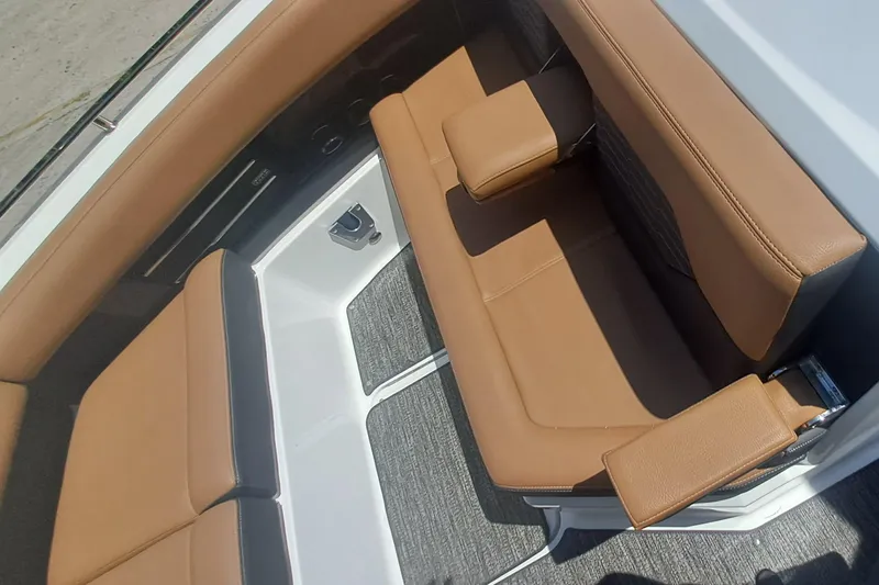 2021 Cobalt A29 @ Acapulco Yacht Photos Pics 