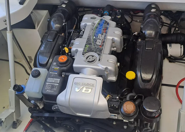 2021 Cobalt A29 @ Acapulco Yacht Photos Pics 