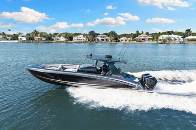 Mystic Powerboats M3800
