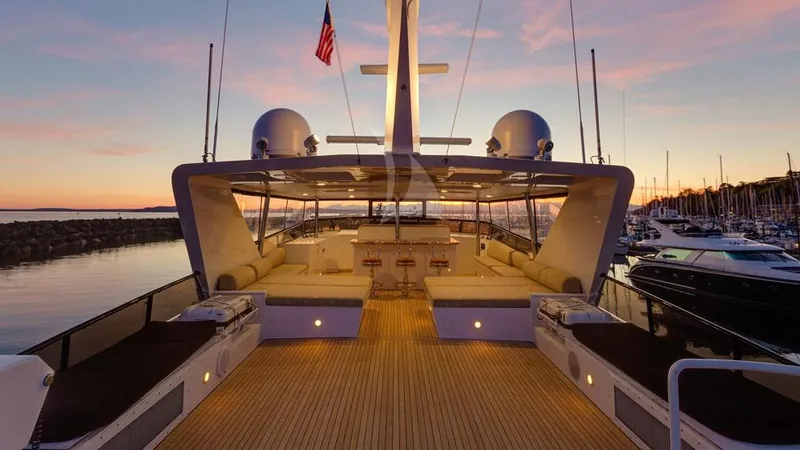 Blackwood Yacht Photos Pics Flybridge Hardtop - enclosed