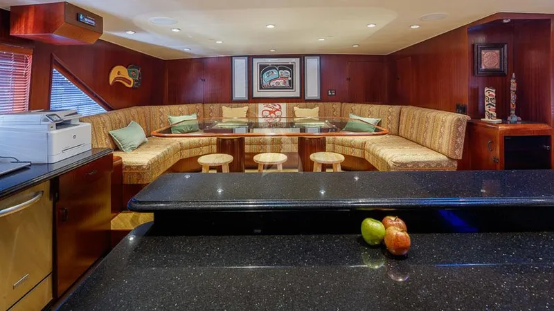 Blackwood Yacht Photos Pics Forward Galley Settee