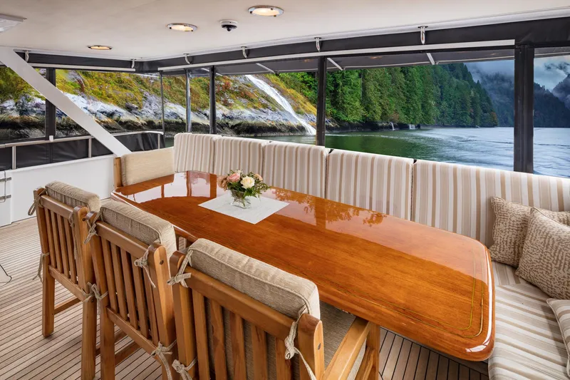 Blackwood Yacht Photos Pics Aft Deck settee and table