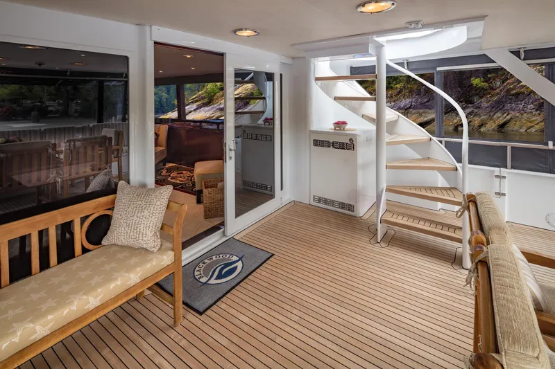 Blackwood Yacht Photos Pics Main Salon Door