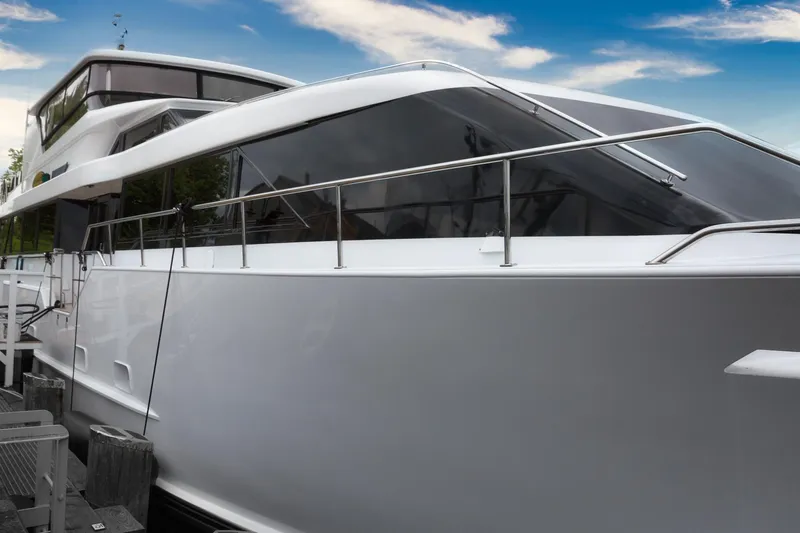 Blackwood Yacht Photos Pics Starboard Bow