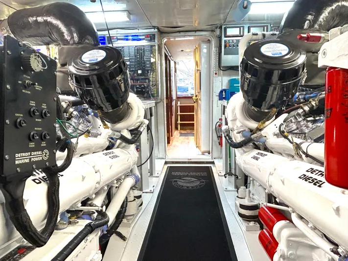 Blackwood Yacht Photos Pics Restored Engine Room