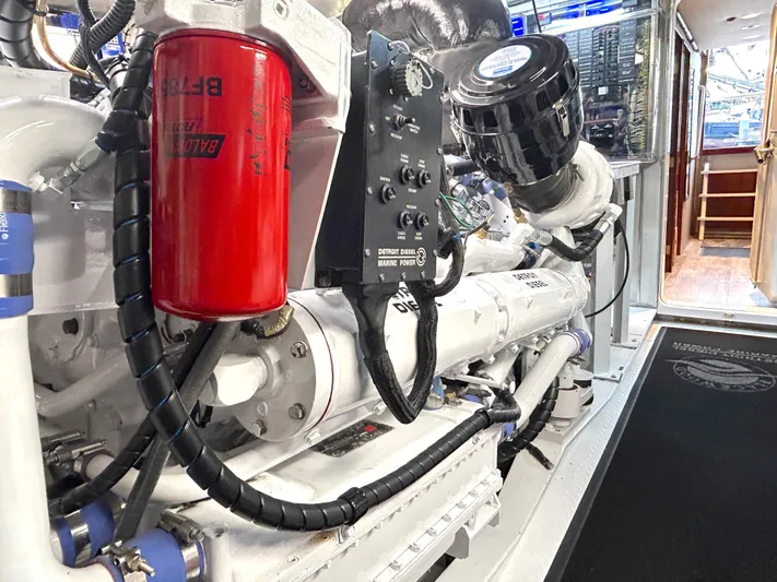 Blackwood Yacht Photos Pics Stbd Engine details