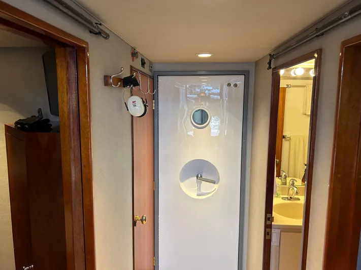 Blackwood Yacht Photos Pics Engine Room Door