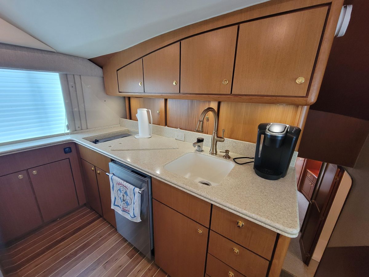 2001 Ocean Yachts 56 